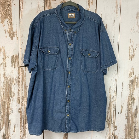 C.E. Schmidt, Chambray Button Down Short Sleeve Shirt Size 4XL. Excellent cond! - Picture 1 of 6